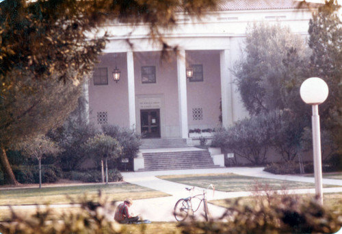 Honnold Library, Claremont University Consortium