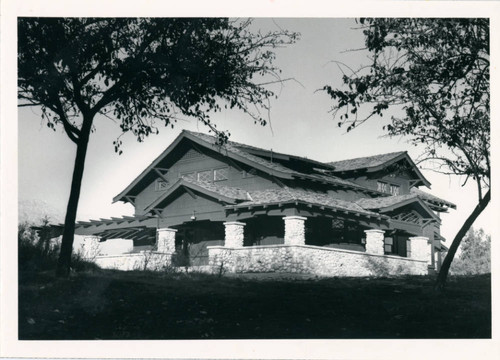 Grove House, Pitzer College