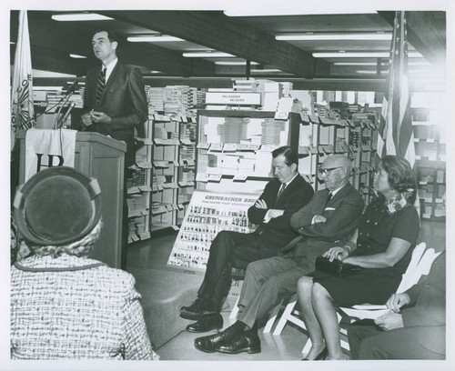 Huntley Bookstore dedication, Claremont University Consortium