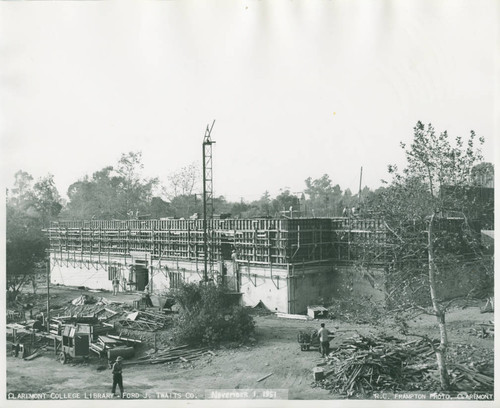 Construction of Honnold Library