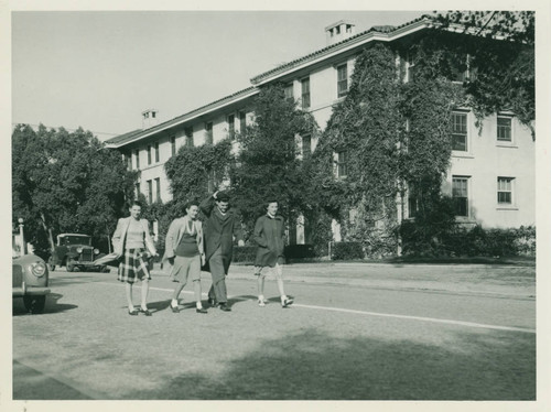 Students in front of Smiley Hall Dormitory, Pomona College