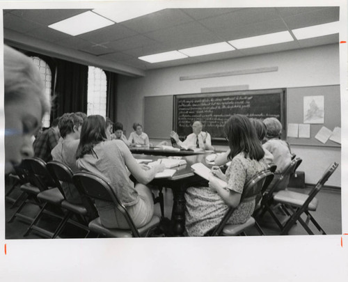 English class, Scripps College