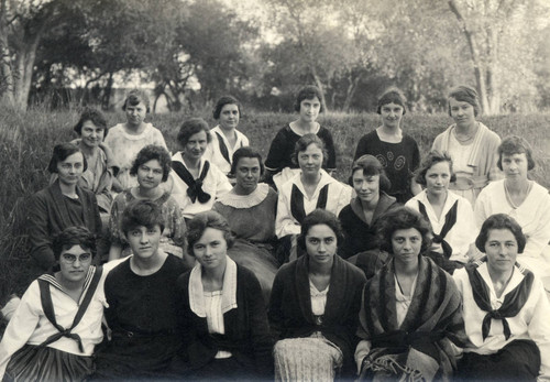 Delta Lambda members, Pomona College