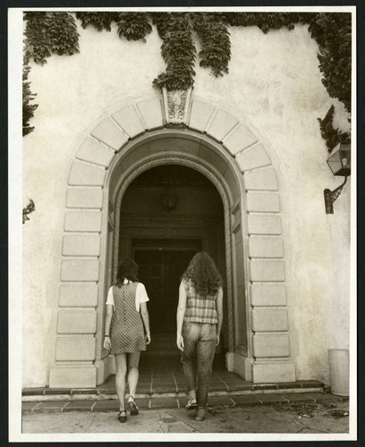 Entrance to Balch Auditorium, Scripps College