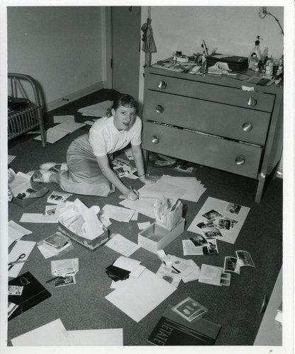 Susie Strocker, Metate, dormitory room, Pomona College