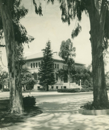 Pearsons Hall, Pomona College