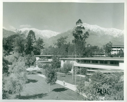 Benson and Berger Halls, Claremont McKenna College