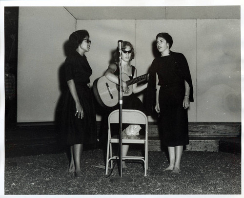 Female band, Harvey Mudd College