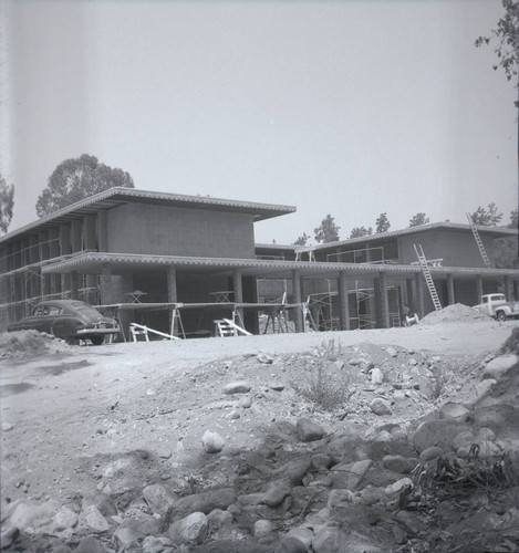 Thomas-Garrett Hall Construction, Harvey Mudd College