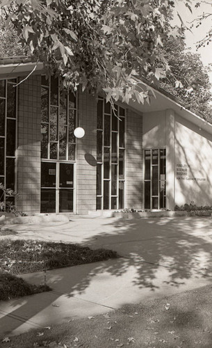 Pendleton Business Building, Claremont University Consortium