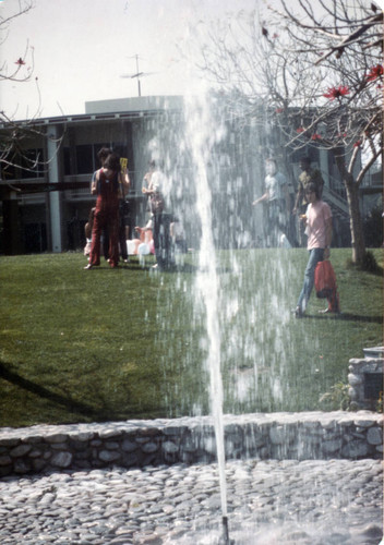 Students by the Fountain, Pitzer College