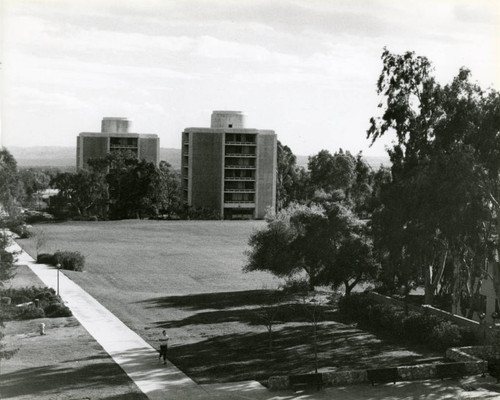 Tower dorms and Parents' Field, Claremont McKenna College