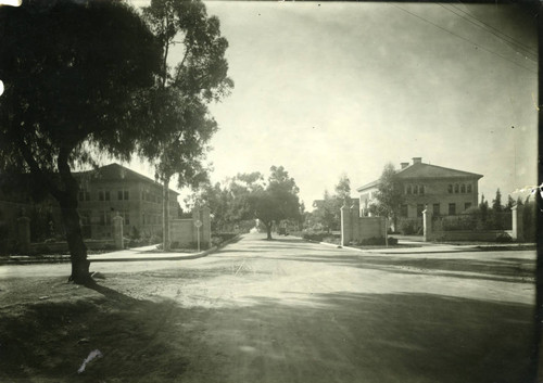 College Avenue looking south, Pomona College
