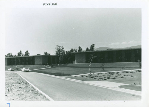 Mildred E. Mudd Hall and West Hall, Harvey Mudd College