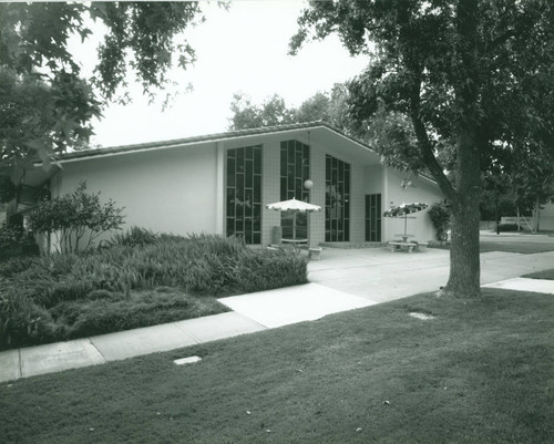 Pendleton Business Building