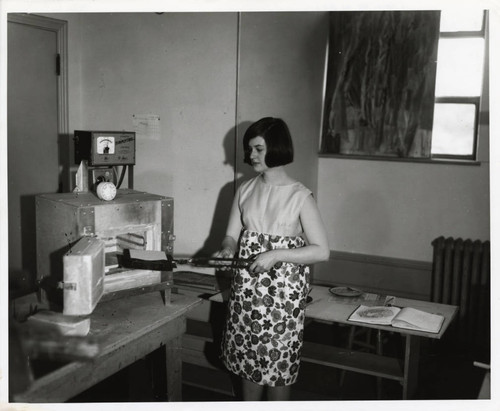 Woman with kiln, Scripps College