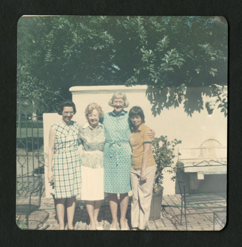 Denison Library Summer Staff 1975, Scripps College