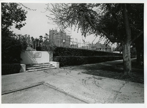 Bette Cree Edwards Humanities Building construction, Scripps College