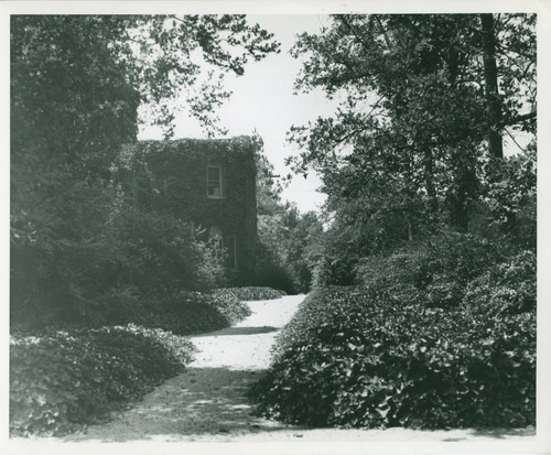 Sumner Hall, Pomona College