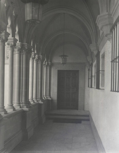 Denison Library arcade, Scripps College