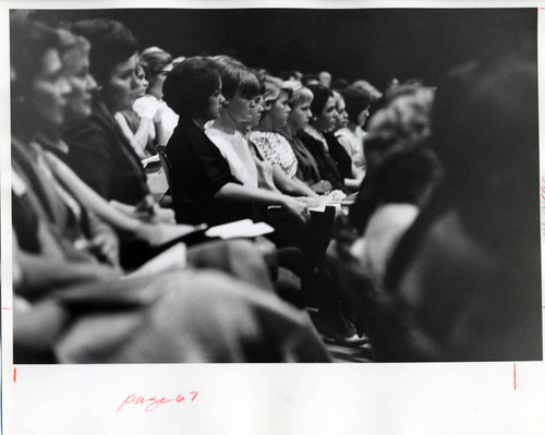 Students in class, Pitzer College