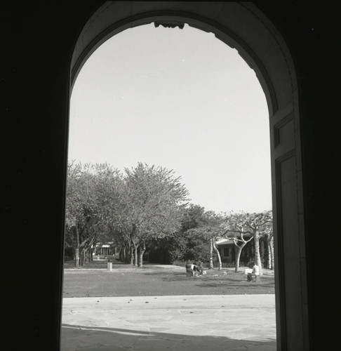 Lang Art Building lawn, Scripps College