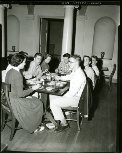 Pomona College dining hall, Pomona College