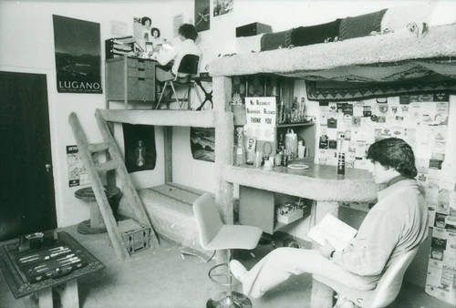 Dorm room, Claremont McKenna College