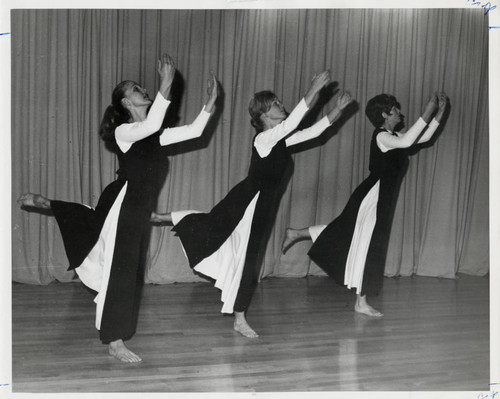 Dancers, Scripps College