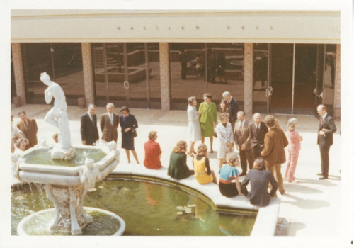 Reception in Hixon Court, Harvey Mudd College