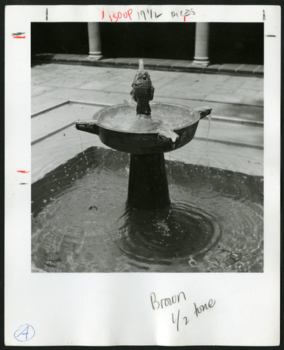 Fish fountain in Eucalyptus Court, Scripps College