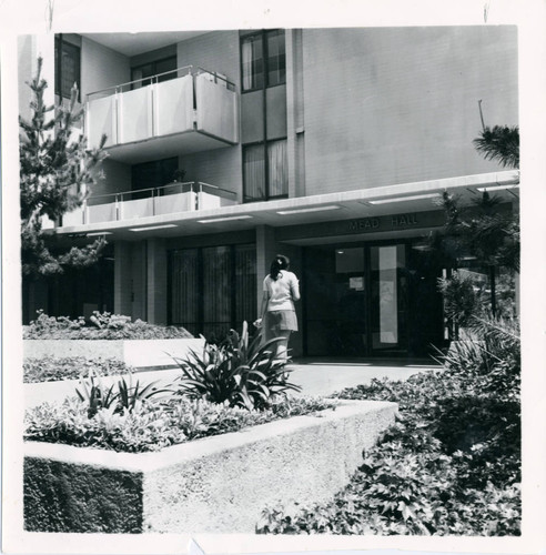 Mead Hall, Pitzer College