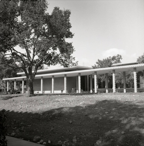 Platt Campus Center and grounds, Harvey Mudd College