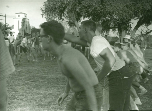 Egg toss, Harvey Mudd College