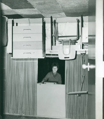 Upside-down dorm room, Harvey Mudd College