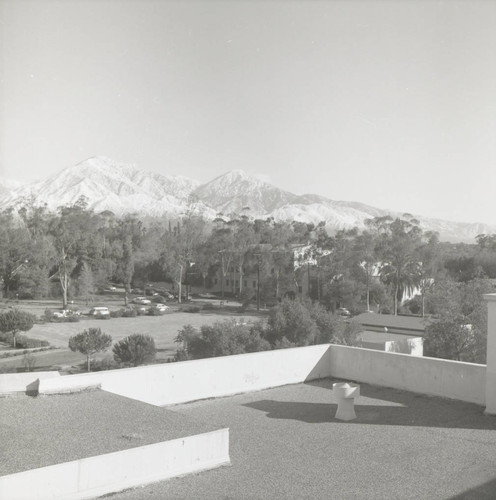 Mt. Baldy behind Garrison Theater construction site, Scripps College