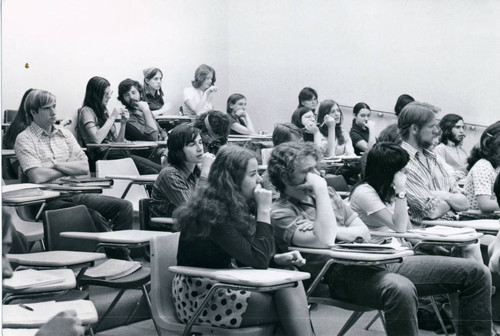 Students in class, Pitzer College