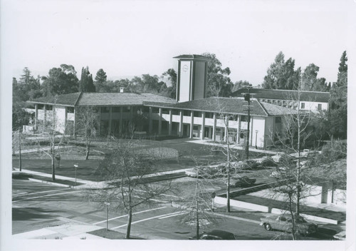 Harper and McManus Halls, Claremont Graduate University