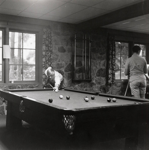 Students in Story House, Claremont McKenna College