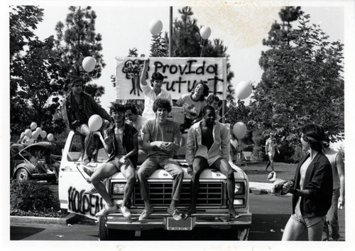 Pitzer College's 20th Anniversary Parade