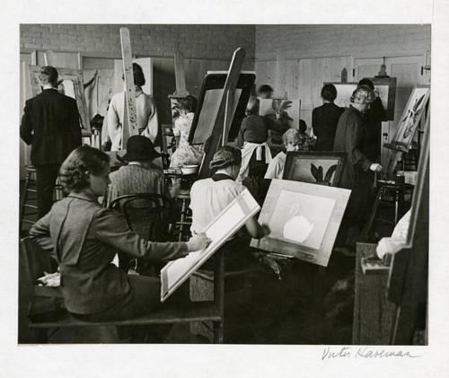 Students in art studio, Scripps College