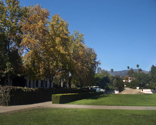 Bowling Green Lawn, Scripps College