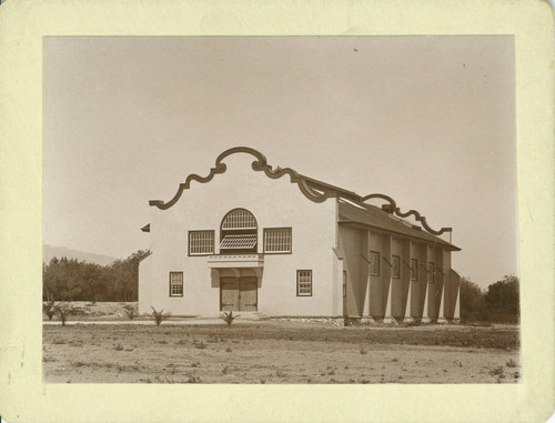 Renwick Gymnasium, Pomona College