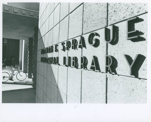 Sprague Library sign, Harvey Mudd College