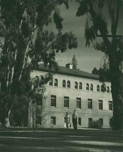 Pearsons Hall, Pomona College