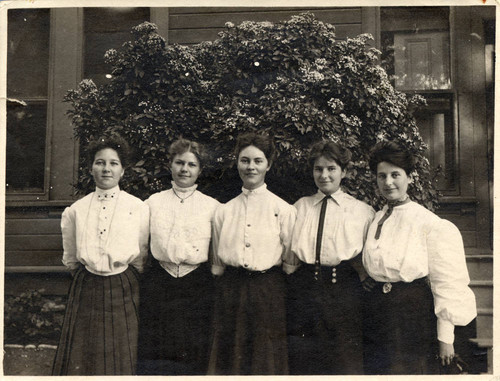 Sigma Beta Eta members, Pomona College