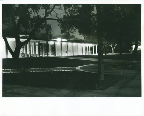 Platt Campus Center at night, Harvey Mudd College