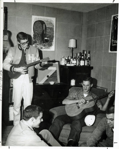 Students playing music, Harvey Mudd College