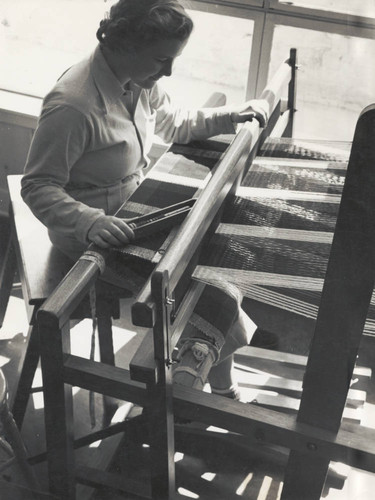 Student weaving, Scripps College