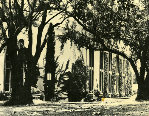 Exterior, Drake Wing, Scripps College